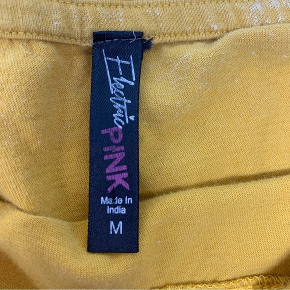 Crop Top Make your own rules -Roses - Picture 6 of 7